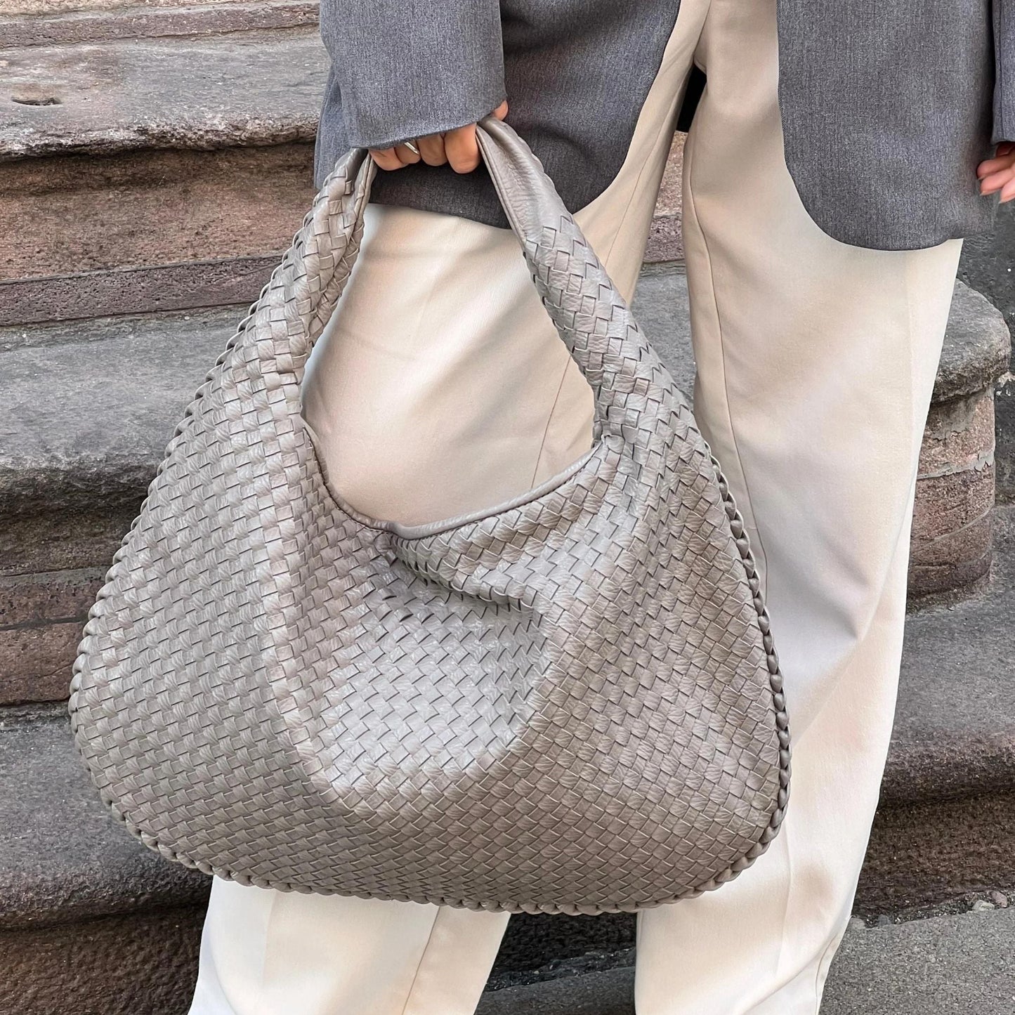 Maya - The Shoulder Bag