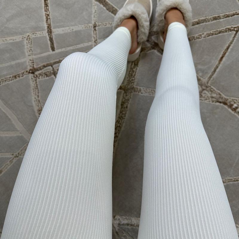 Maya - Ribbed High Waisted Leggings