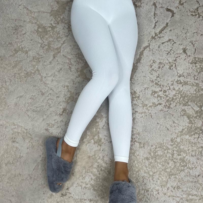 Maya - Ribbed High Waisted Leggings